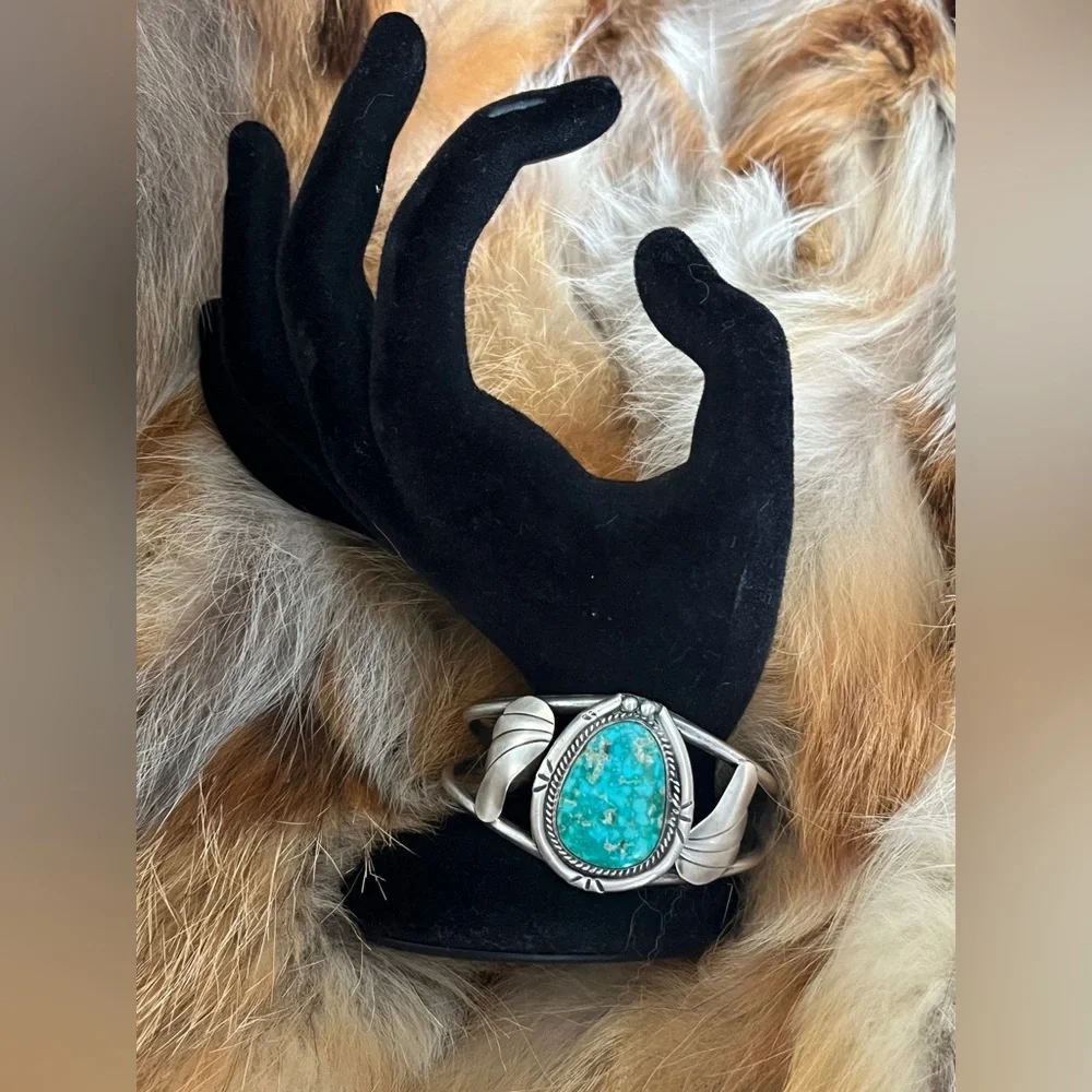 VINTAGE SILVER & TURQUOISE TRIBAL NATIVE AMERICAN CUFF BRACELET NAVAJO MEXICO - Picture 3 of 13